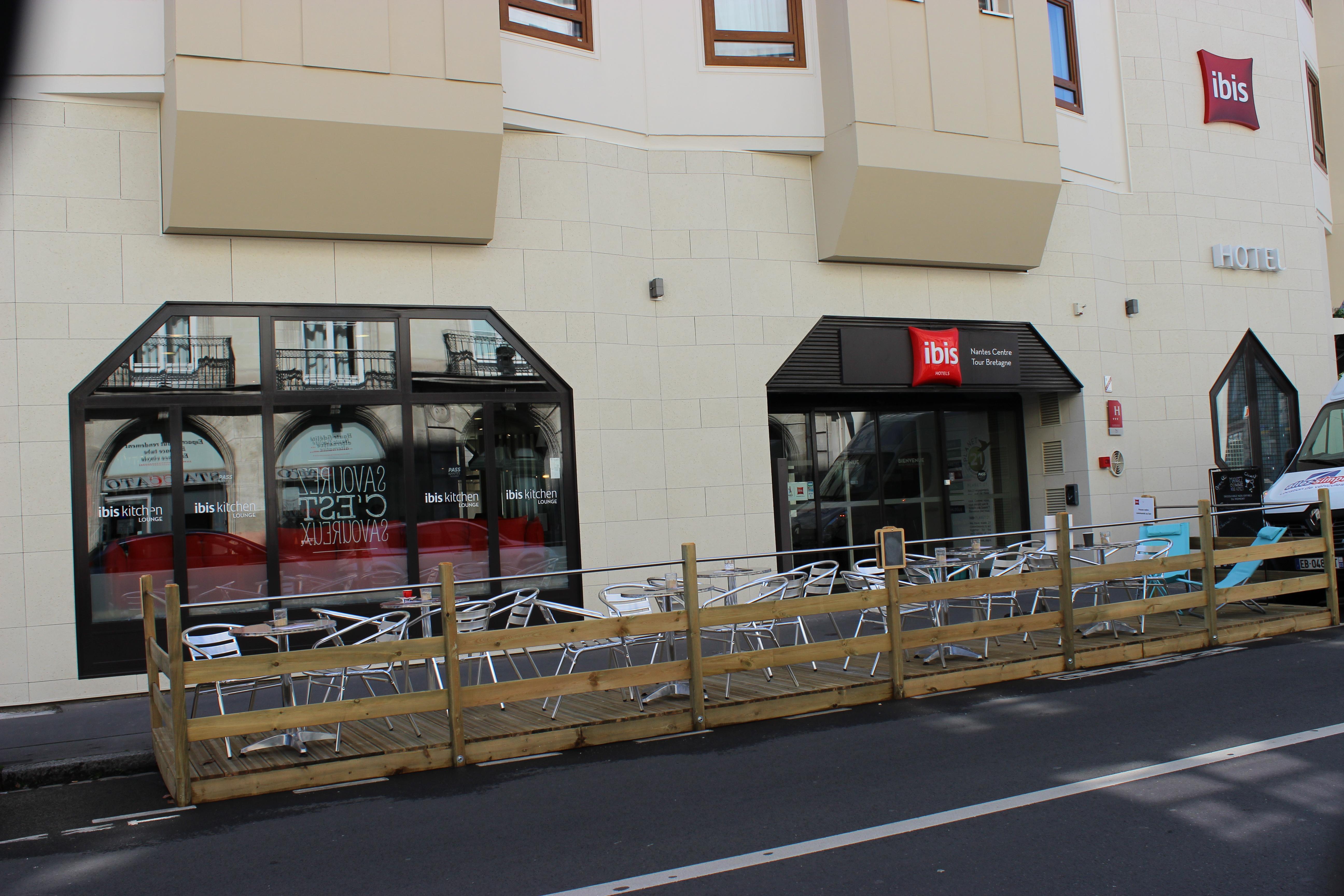 Ibis Nantes Centre Tour Bretagne Hotel Exterior foto